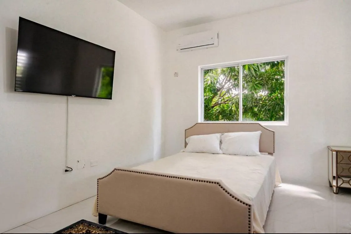 Ferienwohnung Luxury New Kingston 3 Bed 2 Bath 0*,  Jamaika